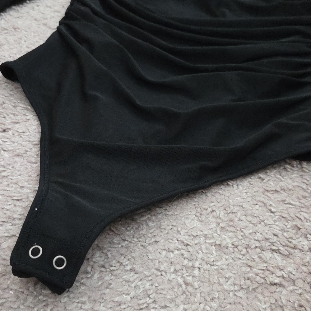 A&F Black Long Sleeve Mesh Bodysuit - Picture 4 of 7